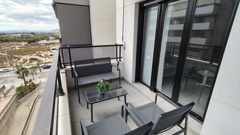 Balcony/Terrace, Balcony/Terrace