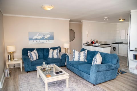 Waterfront - Knysna Quays Accommodation Apartment in Knysna