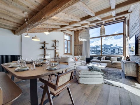 Grand appartement neuf 200m², 6 chambres, cheminée, parking privé, Tignes Lavachet - FR-1-641-114 Apartment in Tignes