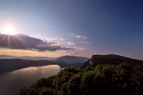 Nearby landmark, Natural landscape