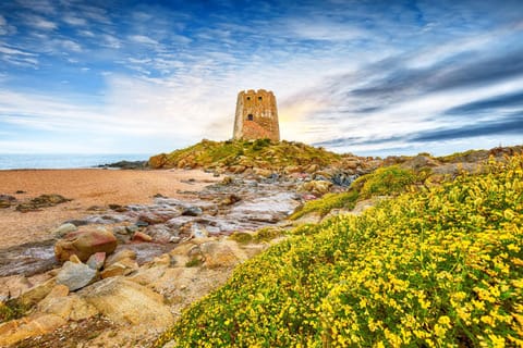 Nearby landmark, Natural landscape, Landmark view, Sea view