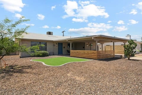 Remodeled Gem - Bocceball - 8 Min to Oldtown House in Scottsdale