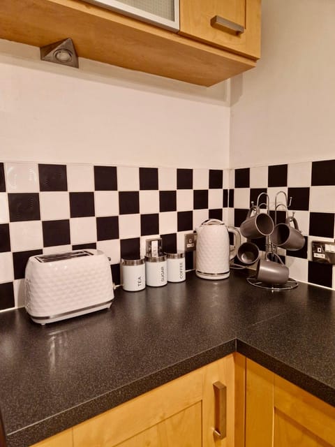 Coffee/tea facilities, Kitchen or kitchenette, toaster, kitchen