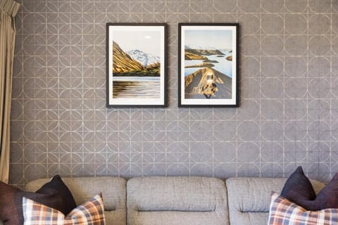 Aspiring Mountain Views Apartment in Wanaka