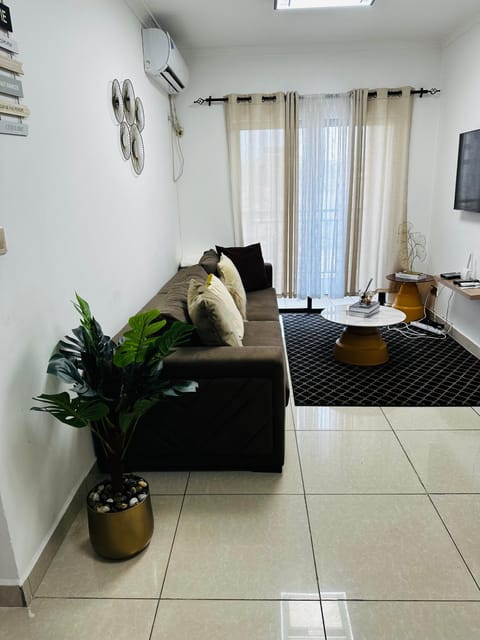 Charmant F4 disponible à Kipé Plaza Apartamento in Conakry