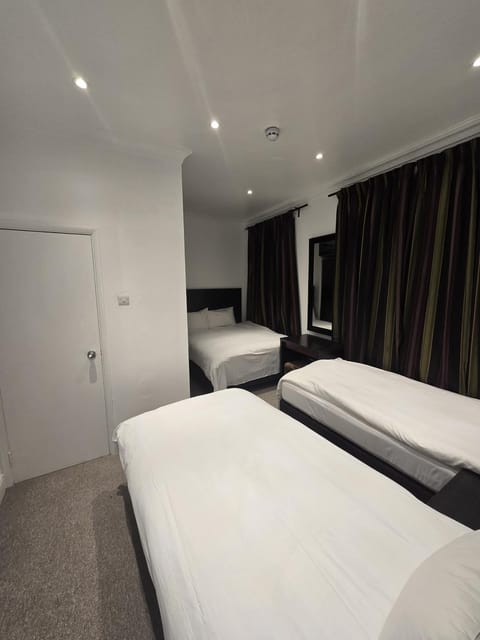 L S Hotel Hotel in London Borough of Hackney