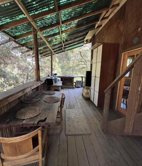 Japanese Tea House with Private Mountain Trails and Creek House in Topanga