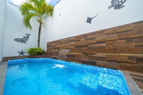 Casa Coral - 3BR Private Pool Prime Villa in Cancun