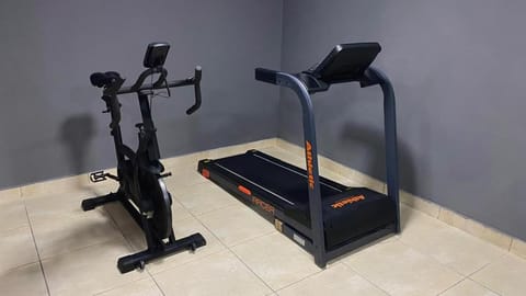 House Errejota 7km Praia da Barra 6km Rio Centro House in Rio de Janeiro