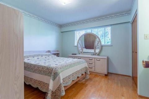 Cheap Room in Metro Vancouver Casa vacanze in Coquitlam