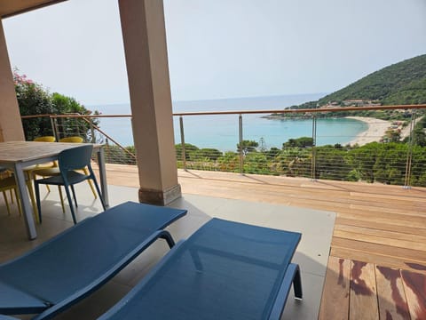 Day, Natural landscape, View (from property/room), Balcony/Terrace, Sea view