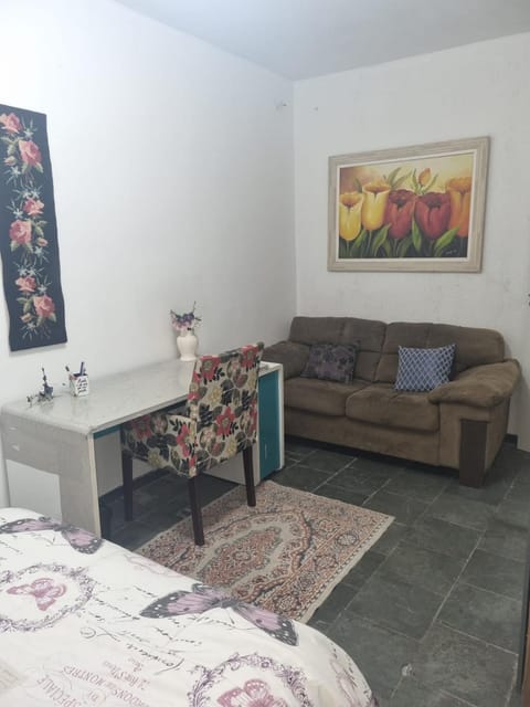 Quarto privativo para uma ou duas pessoas com banheiro compartilhado Vacation rental in Santo André