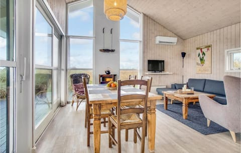 Cozy Home In Hjrring With Sauna House in Hirtshals