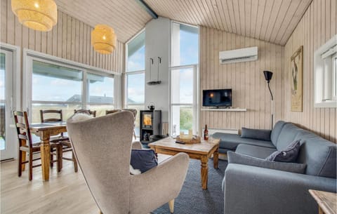 Cozy Home In Hjrring With Sauna House in Hirtshals
