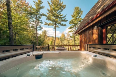 Hot Tub, Hot Tub, Mountain view