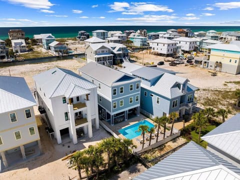 Serendipity Cottage House in Pensacola Beach