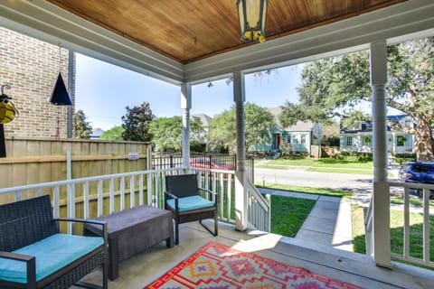 5 Mi to Caesars Superdome Central and Bright Home! House in New Orleans