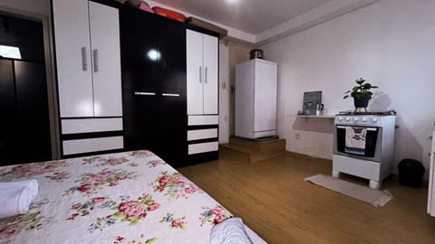 Espaço completo em São José Apartment in São José