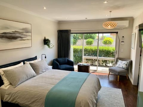 Hawkes Bay Wine Country Suite Apartment in Napier