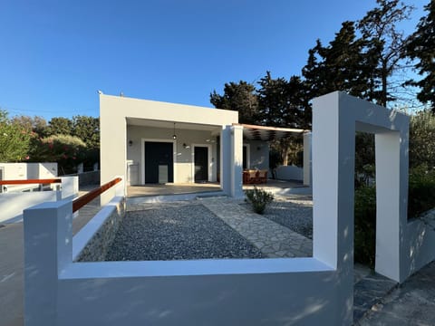 Property building, Facade/entrance, Garden view, Inner courtyard view