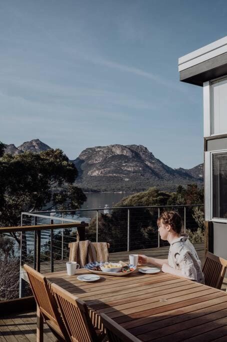 Sentinel at Freycinet House in Freycinet