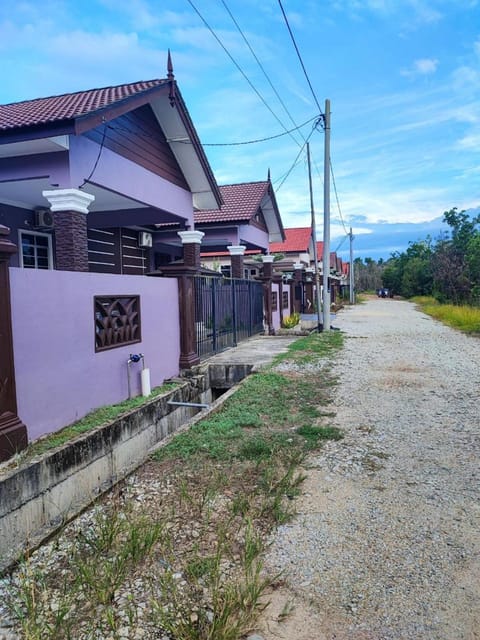 ZIYA Homestay House in Besut