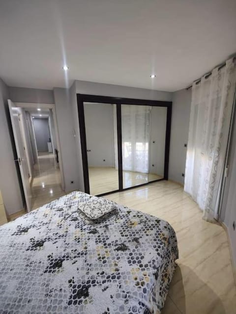 Apartamento con jacuzzi Apartment in Ribera Baixa