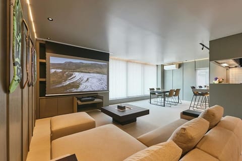 TV and multimedia, Living room