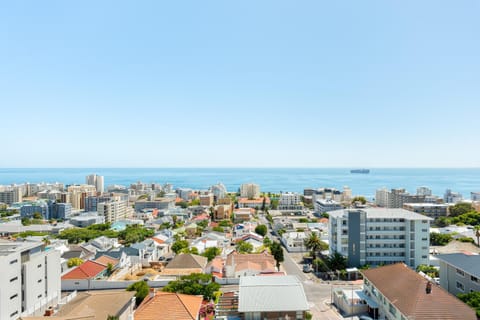 Calais Heritage House Apartments Apartment in Sea Point