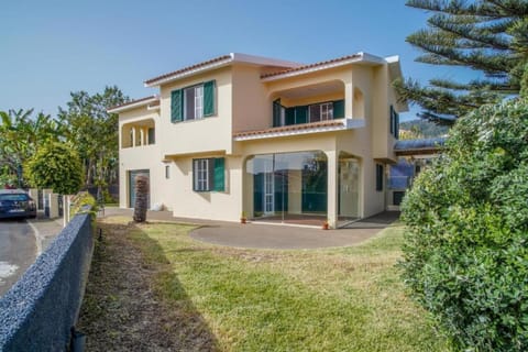 Property building, Garden view