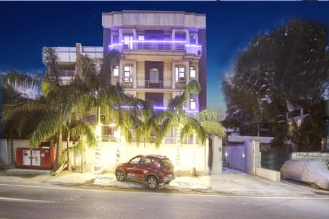 Property building, Night, Landmark view