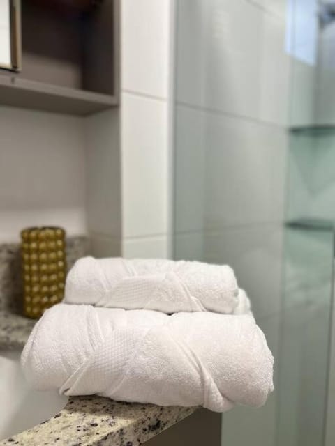 Bathroom, towels