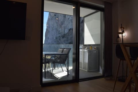 Chic Apartment And Spa Gibraltar Apartment in Gibraltar