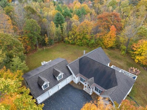 White Mountain Retreat with Theater, Fire Pit, Game Room and River Access House in Woodstock