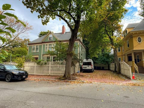 Street view, Parking