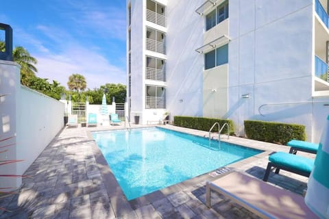 Coastal Comfort in 2 by 2 by the Beach Apartment in Boca Raton