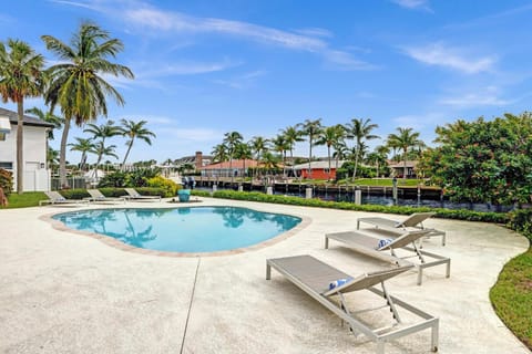 Villa Sunset - Stunning Villa at Deerfield Beach House in Hillsboro Beach