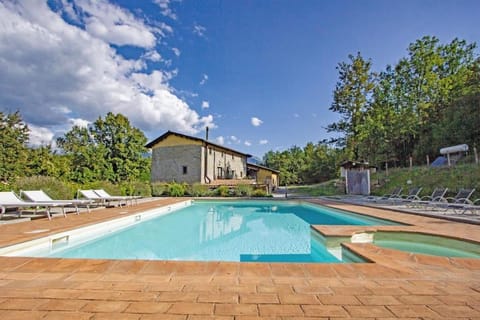 Property building, Pool view, Swimming pool, Swimming pool