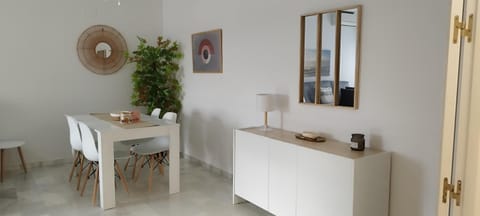 Apartamento las olas valdelagrana Apartment in El Puerto de Santa María