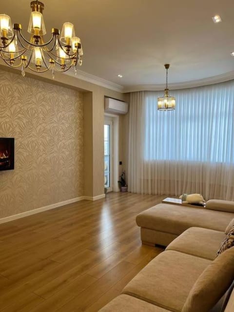 Comfort Rezident Apartment in Baku