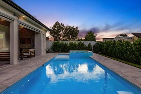 Pool view, Swimming pool