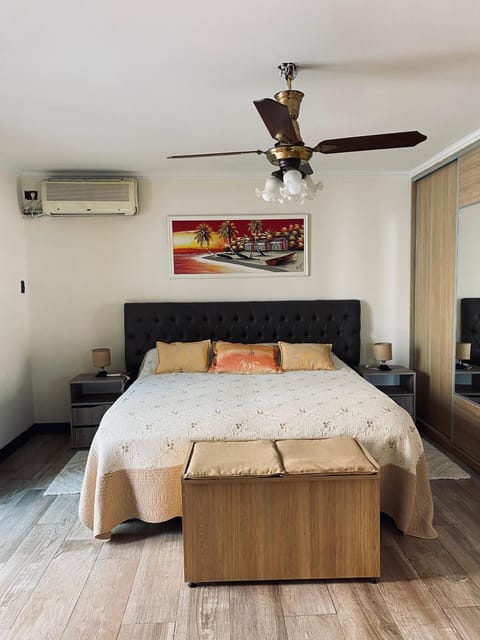 Bed, Photo of the whole room, Bedroom, air conditioner