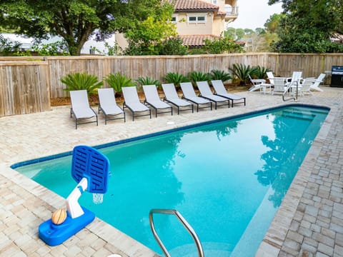 Ocean Breeze - PRIVATE POOL, NEAR SANDESTIN House in Miramar Beach