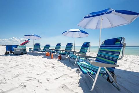 Beachin'-Crystal Beach-Private Pool+Spa House in Destin