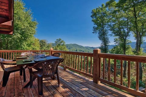 Balcony/Terrace, Mountain view