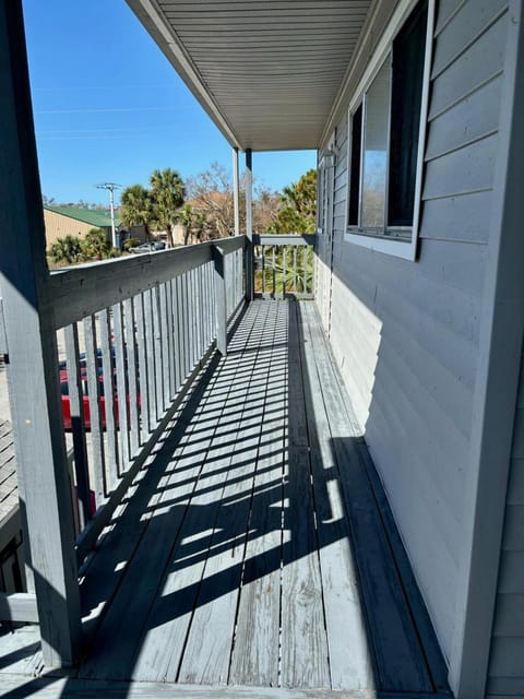 Property building, View (from property/room), Balcony/Terrace