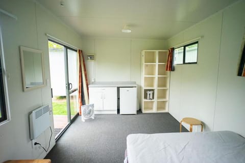 Welcome Bay Hot Pools Campground/ 
RV Resort in Tauranga