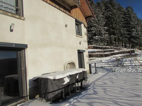 Ancienne ferme rénovée à Gérardmer, 3 chambres, confort moderne - FR-1-589-700 House in Gérardmer