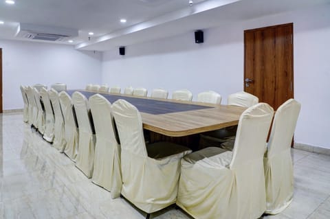 Meeting/conference room