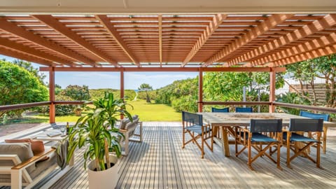 Garden, Sea view